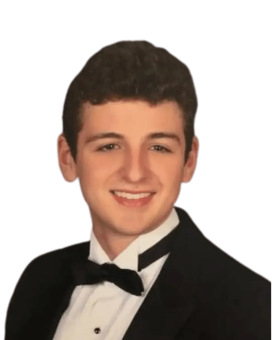 About 1 Carlos Headshot No Backgrounds